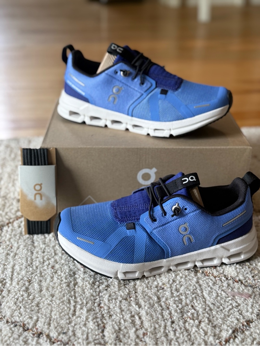 On Cloud Sky Kids Running Shoes Blue US 3.5Y EU 35.5 New In Box